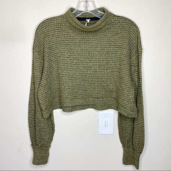 Free People Green Long Sleeve Crop Turtleneck Top - Picture 3 of 8